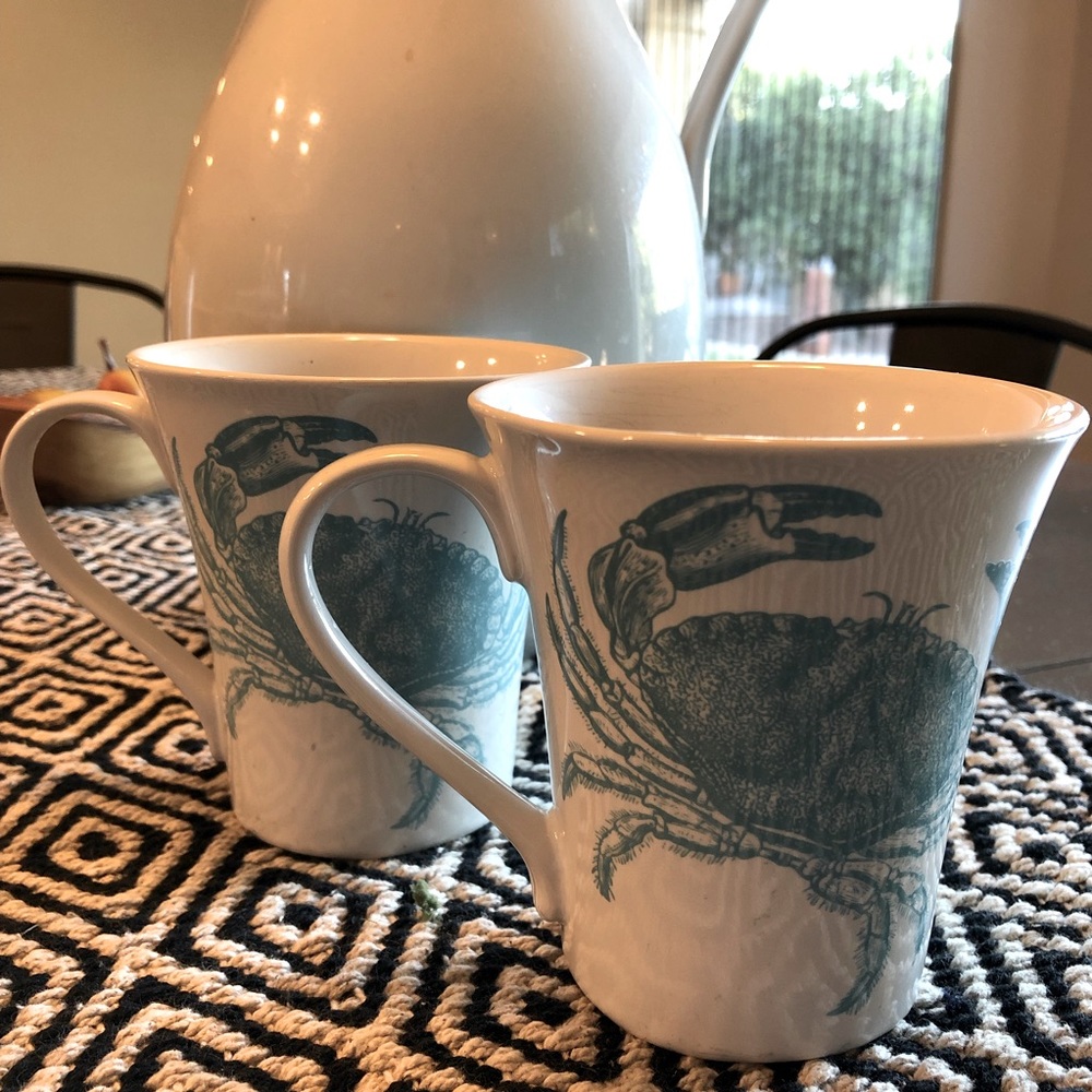 Coastal Life Crab Mugs (Set of 2) - Picture 3 of 7